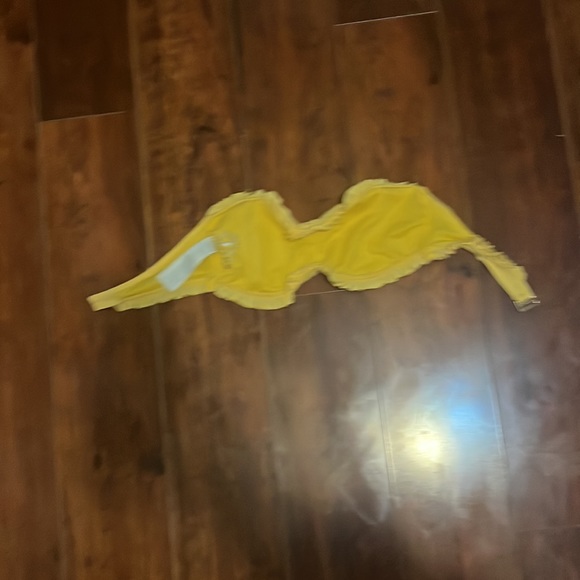 Yellow Hollister Bandeau Bikini Top - Picture 2 of 2